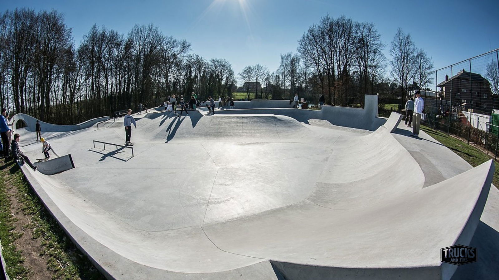 Lennik skatepark